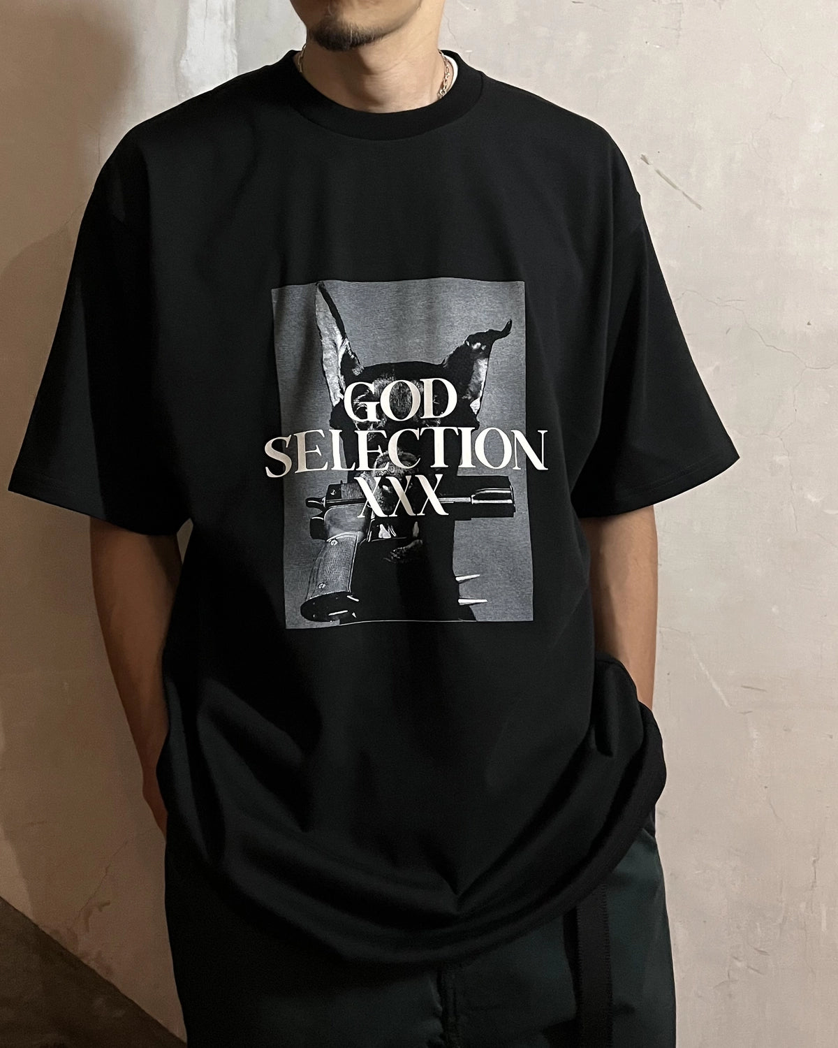 GOD SELECTION XXX / Doberman & Gun Logo Photo Tee (GX-S26-ST-16)