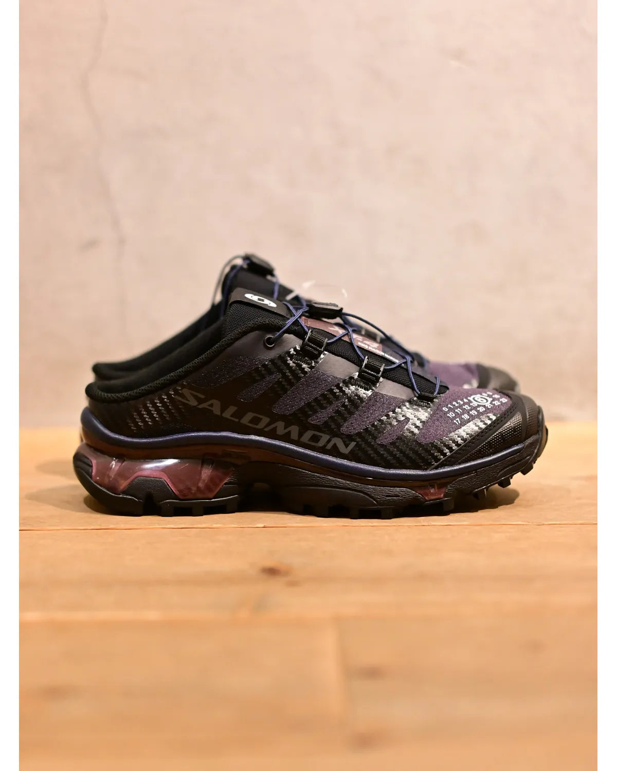 MM6 × SALOMON / XT-4 MULE (SH1WS0017P8163)