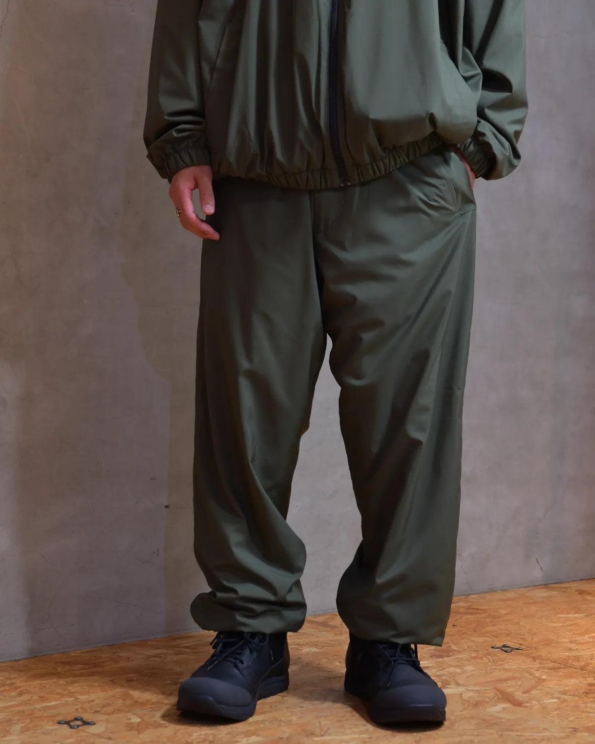 N.HOOLYWOOD TEST PRODUCT EXCHANGE SERVICE / EASY PANTS (9262-CP70-018)