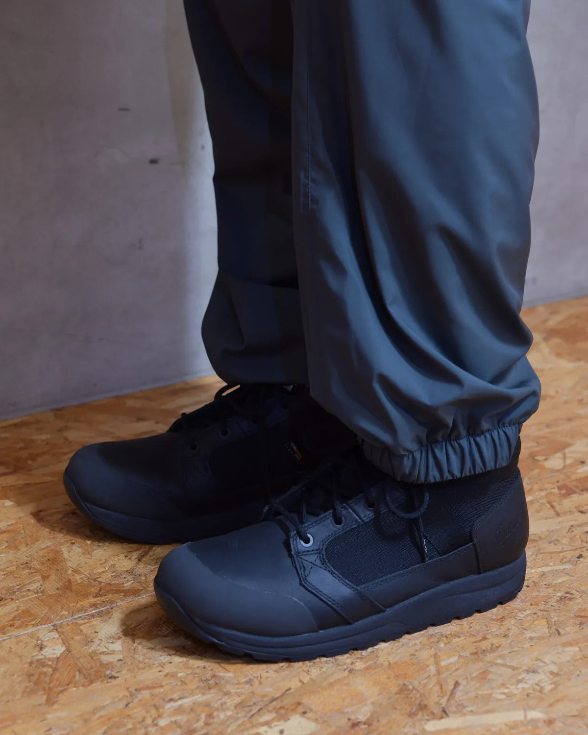 N.HOOLYWOOD TEST PRODUCT EXCHANGE SERVICE / EASY PANTS (9262-CP70-018)