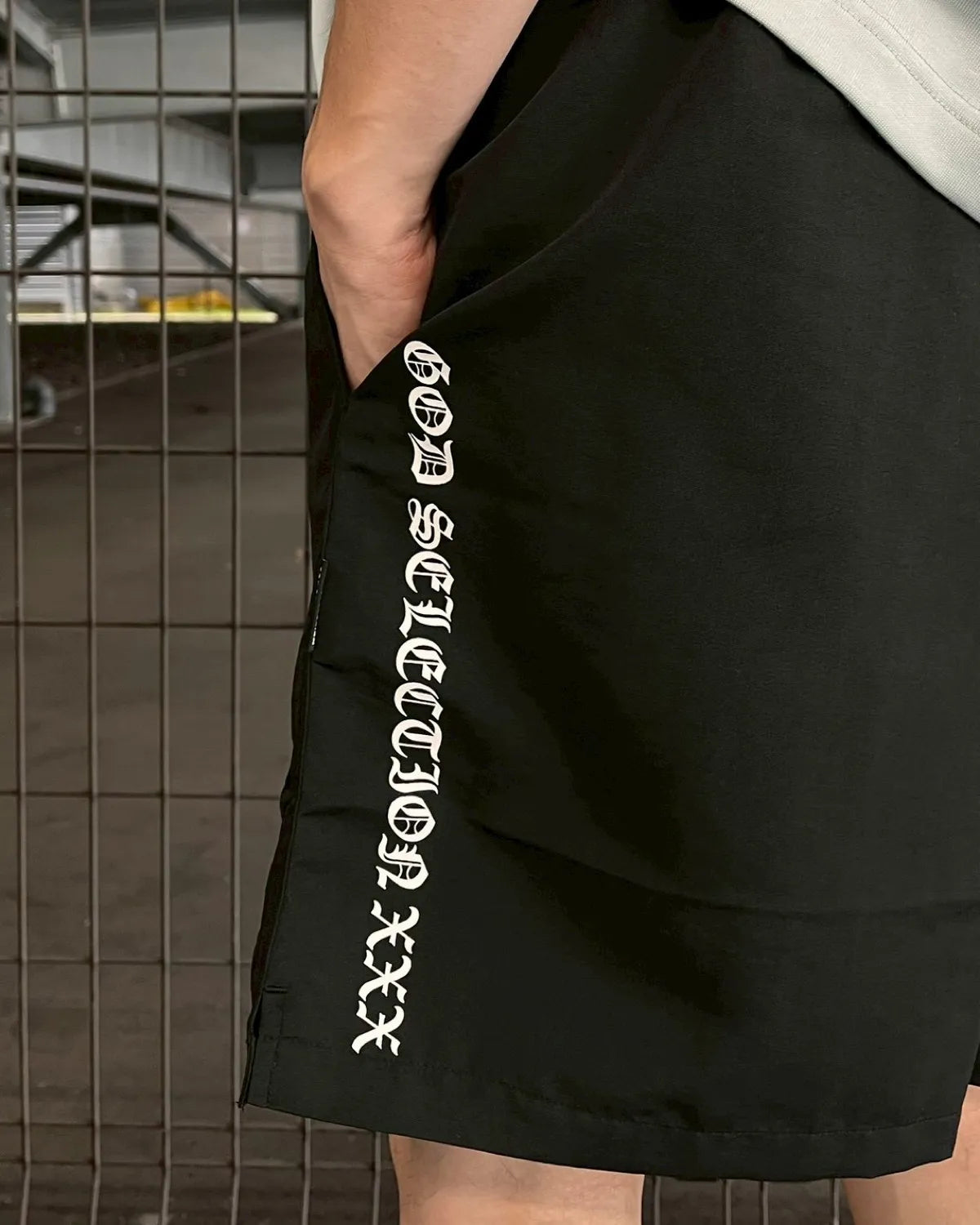GOD SELECTION XXX / Back Gothic Logo Swim Shorts (GX-S26-SW-01)