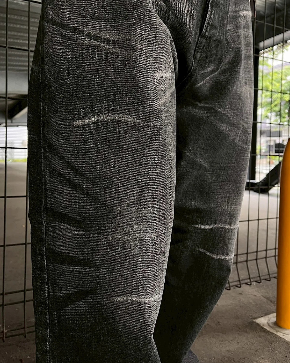 SEQUEL × FRAGMENT / DAMEGE DENIM PANTS  (SQ-26SS-PT-07)