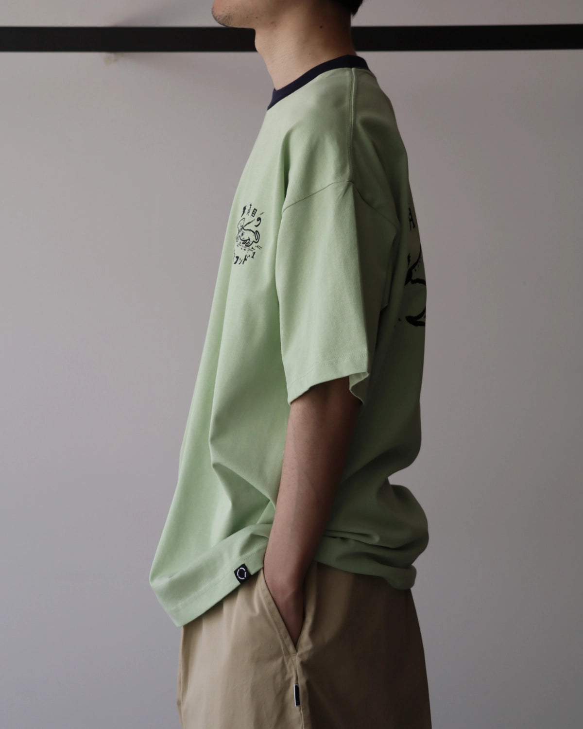 PHINGERIN / BLIND DACHSHUND T-SHIRT (PD-261-LCS-044)