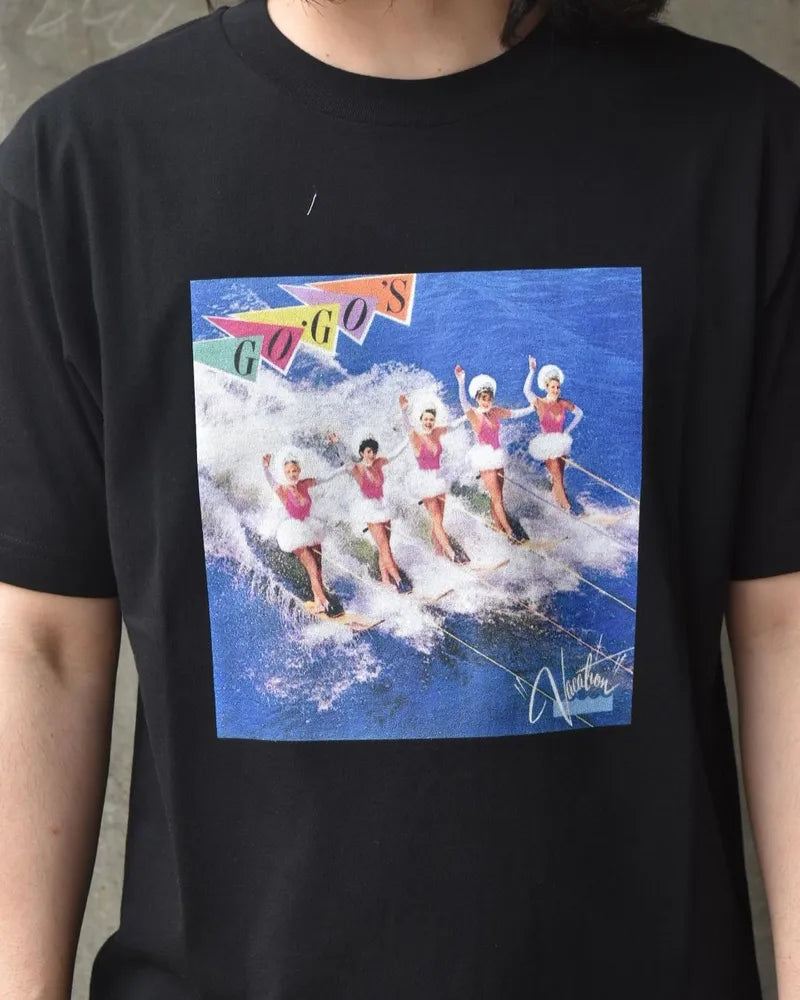 MINEDENIM  / GO-GO'S "Vacation" Print Crew Neck T-SHIRTS (MND-UMJ001)