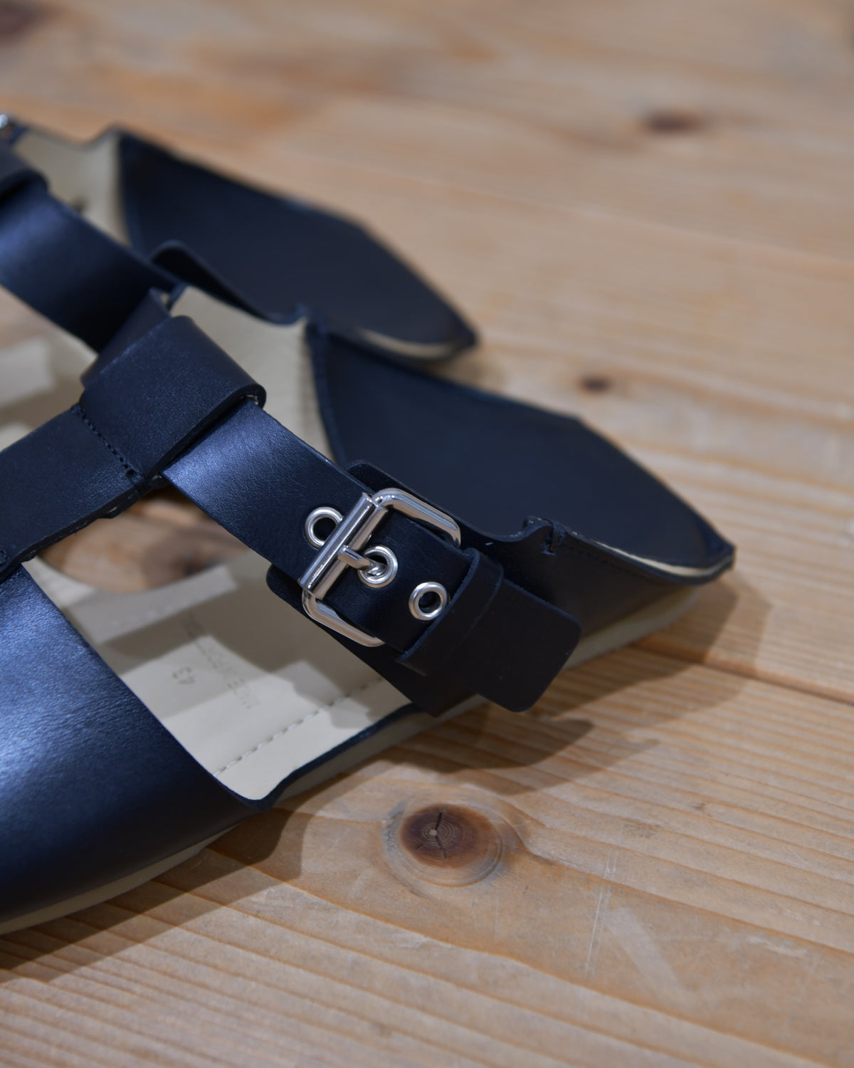 通販オンラインストア LEMAIRE ルメール メッシュストラップ レザー 