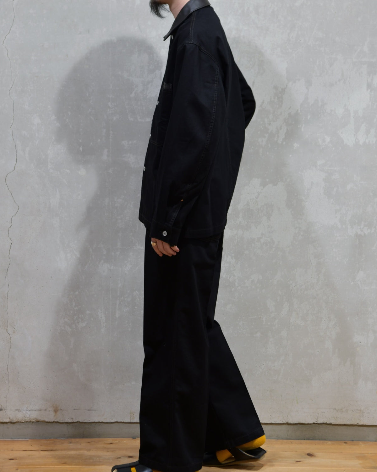 LEMAIRE(ルメール) / WORKWEAR OVERSHIRT WITH LEATHER COLLAR | 公式
