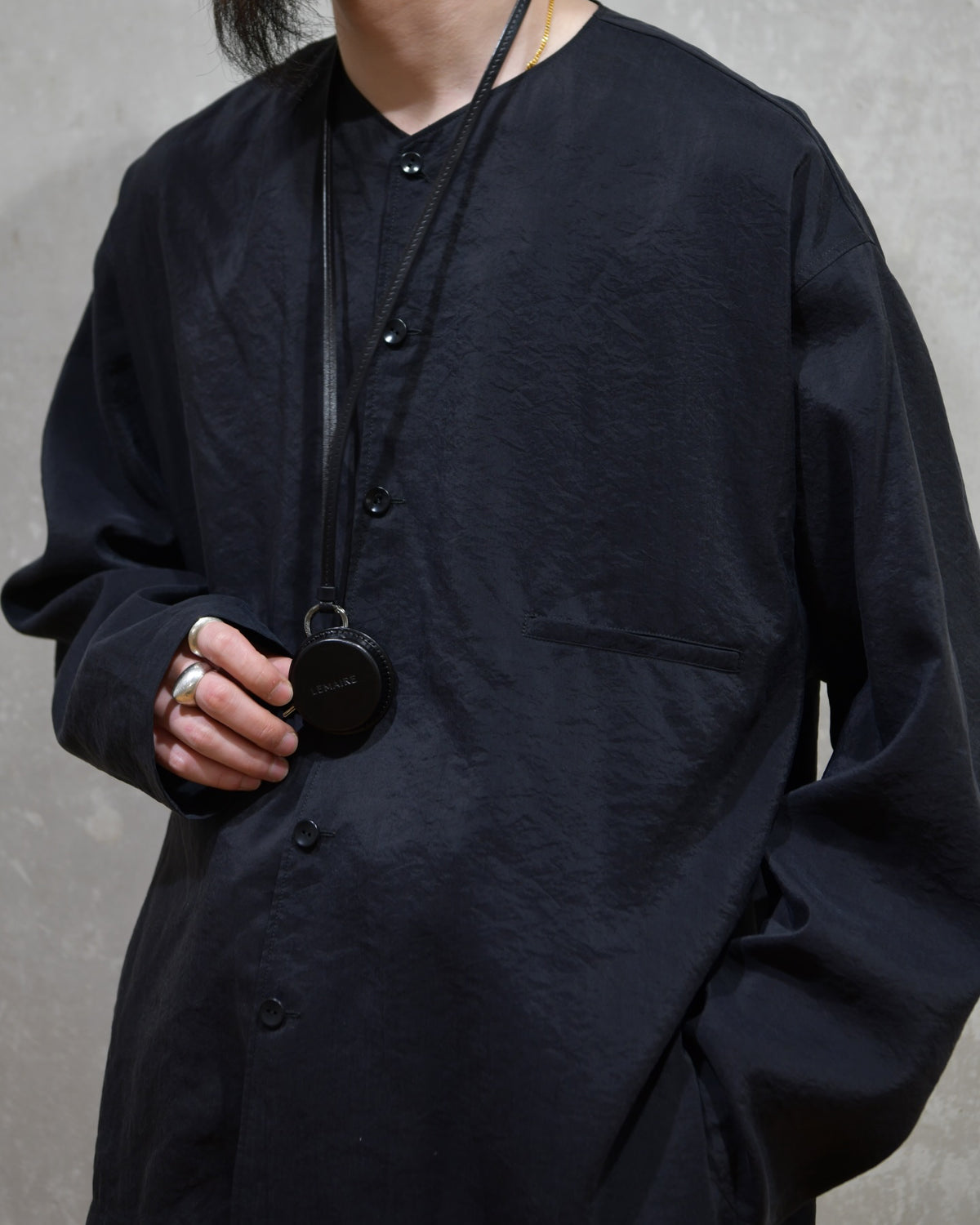 LEMAIRE / V-NECK SHIRT (SH1235 LF1308)