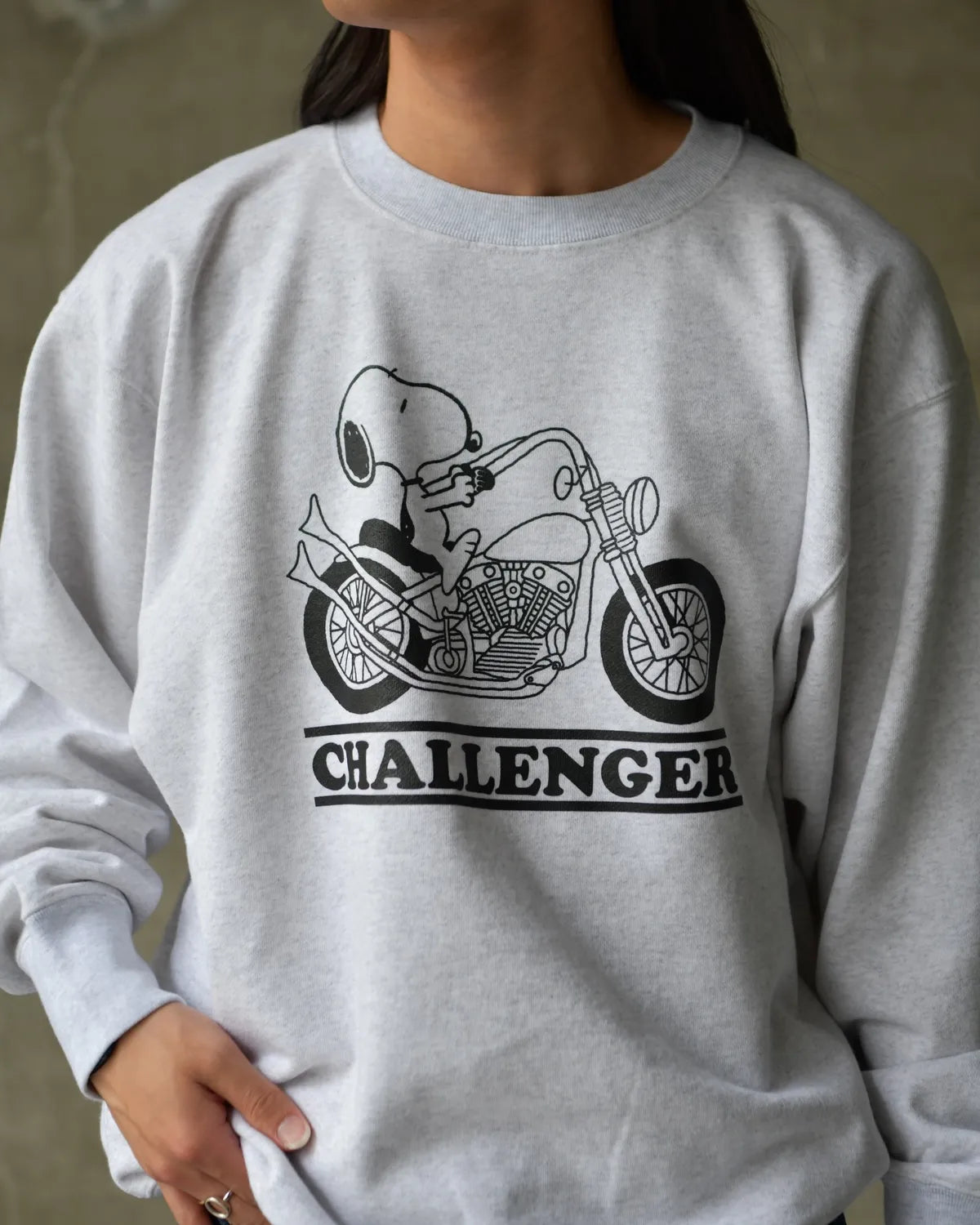 CHALLENGER / SNOOPY C/N SWEAT (CLG-SW 026-004)