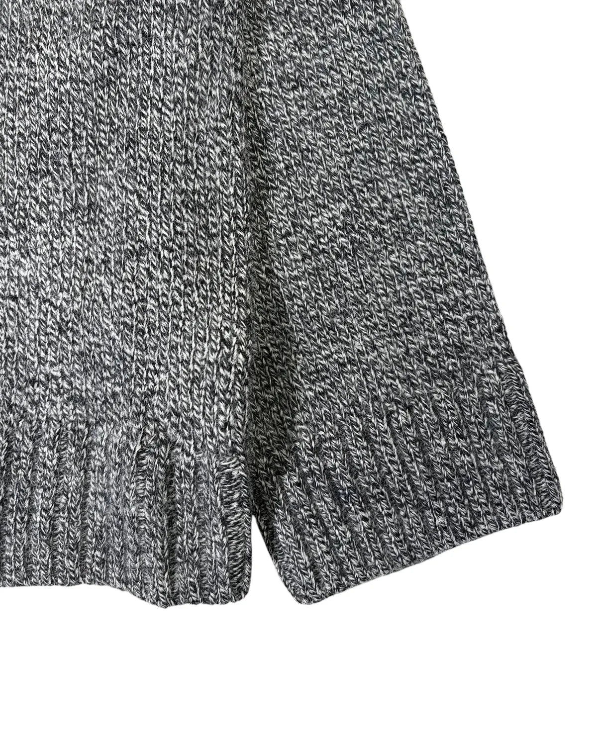 JW ANDERSON / SWEATER (596-50030008)