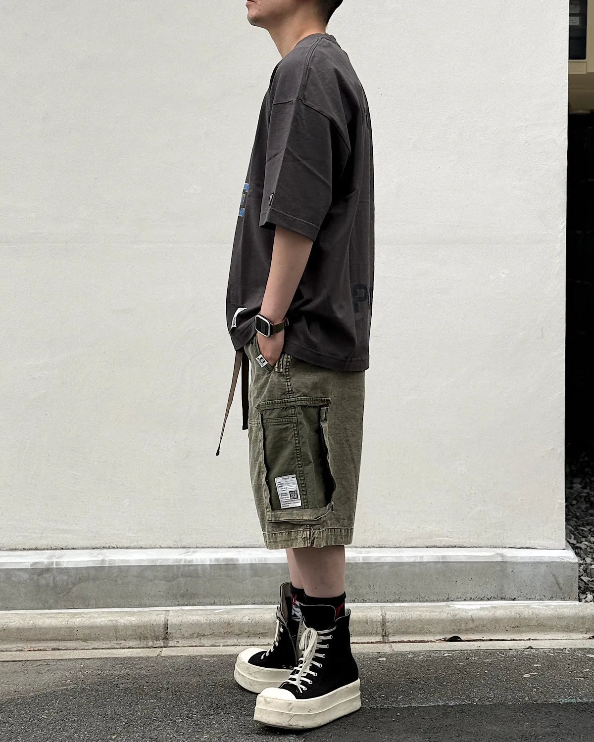 Maison MIHARA YASUHIRO / Cotton Satin Cargo Shorts (J16PT173)