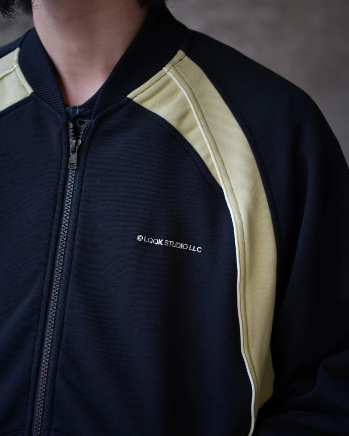LQQK STUDIO / TEAM ZIP FLEECE SWEATSHIRT (LQS26FS04)