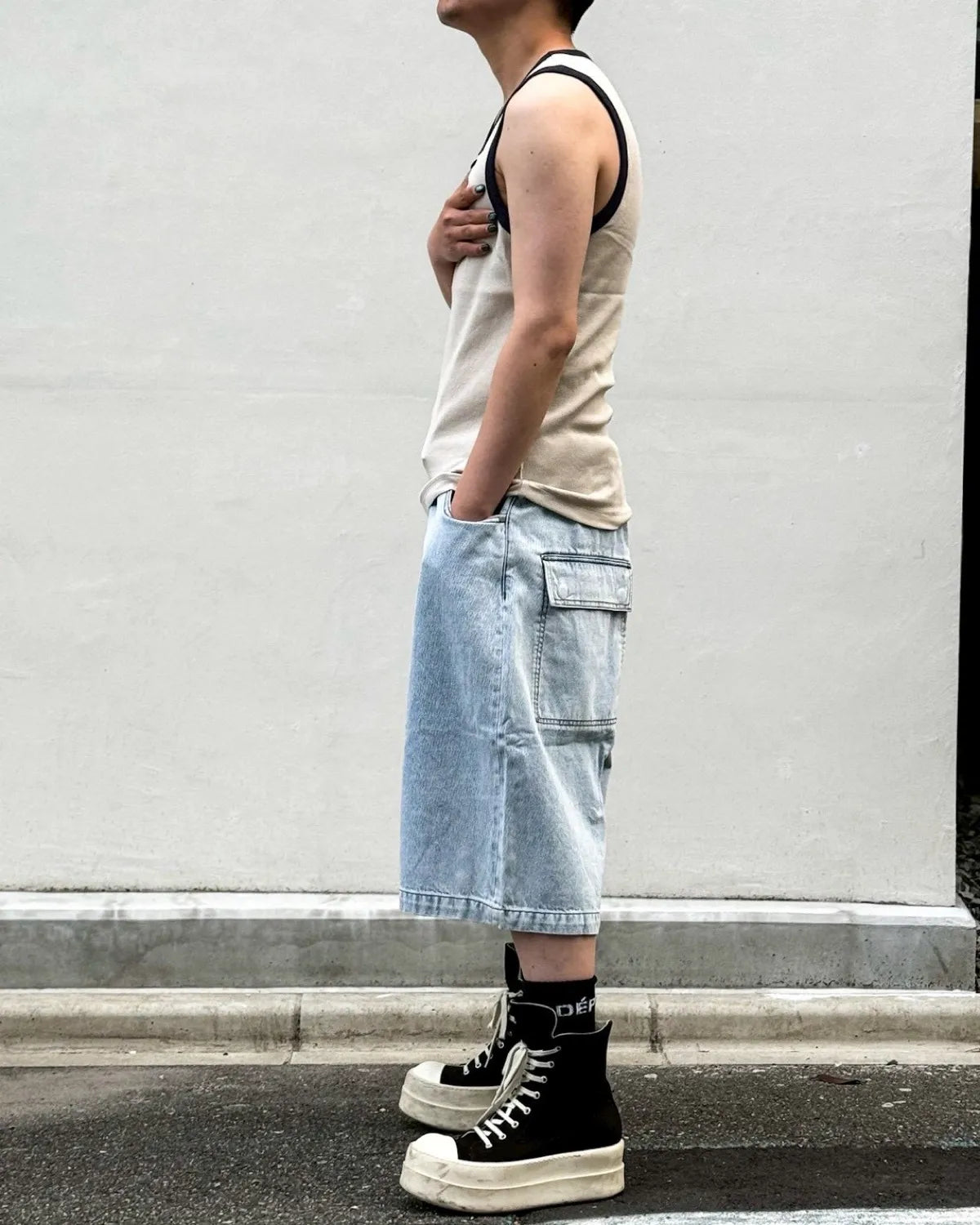 entire studios / Contro Tank (ESSS26TA012636269)