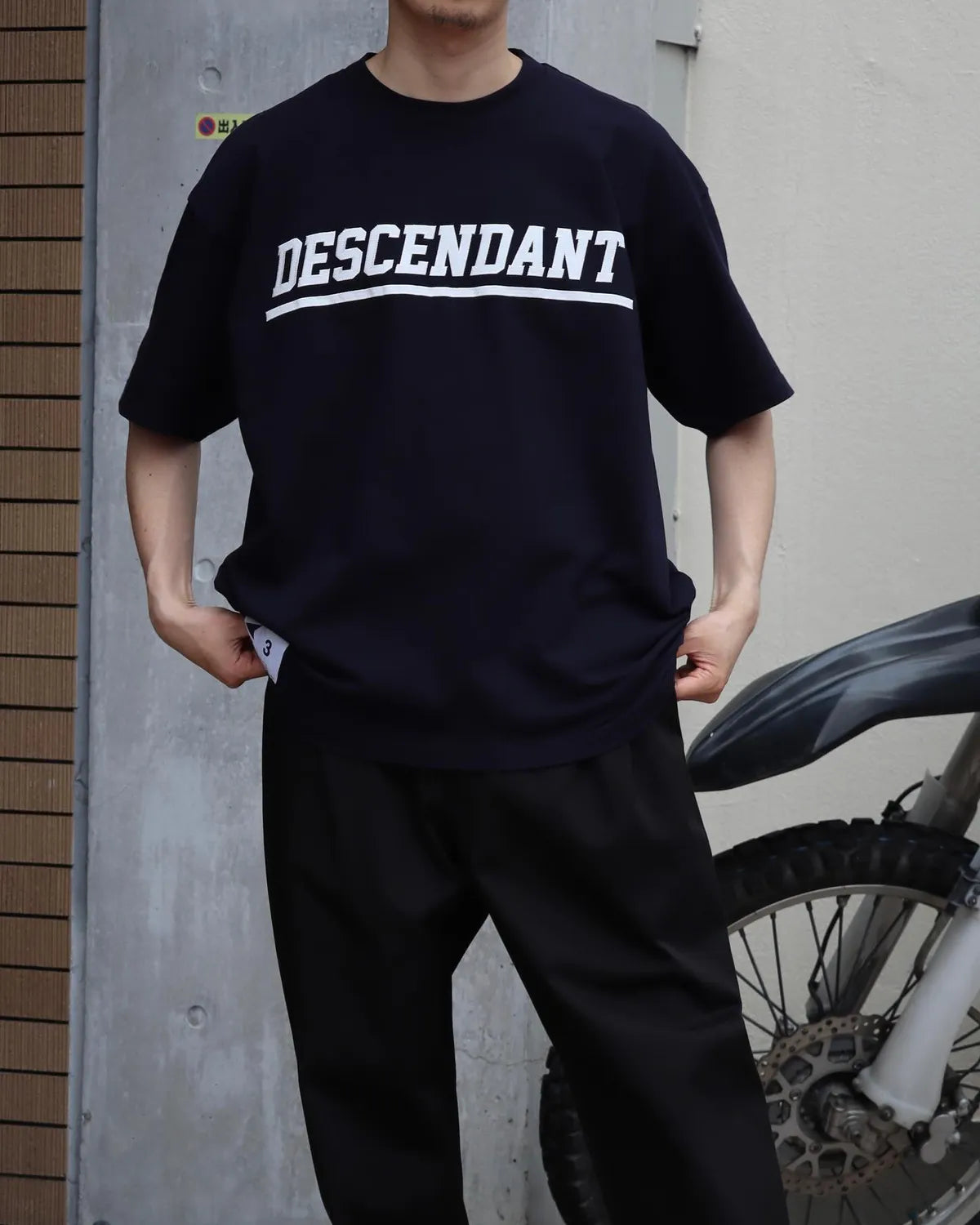 DESCENDANT (ディセンダント) / DIRT ORGANIC COTTON SS| 公式通販 DESCENDANT (ディセンダント) / DIRT ORGANIC COTTON SS| 公式通販