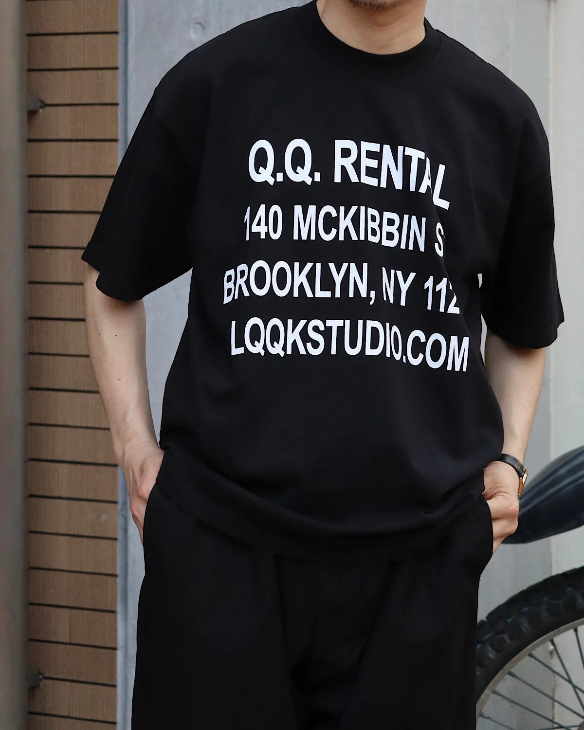 LQQK STUDIO / RENTALS TEE (LQS26ST15)