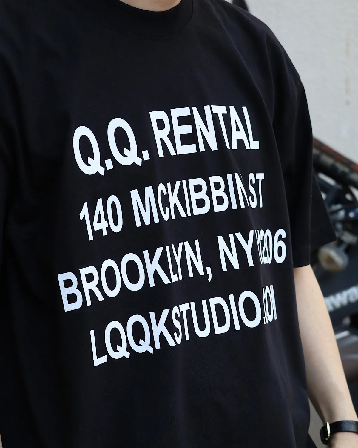 LQQK STUDIO / RENTALS TEE (LQS26ST15)