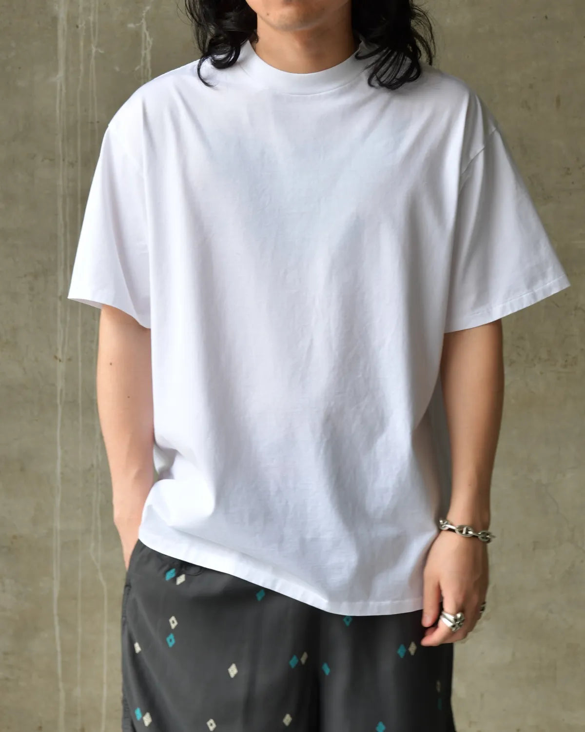 Unlikely / Unlikely Lt Weight Tee "LIFE" (U26S-04-0004)