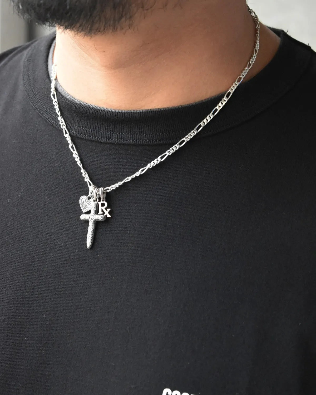 ANTIDOTE BUYERS CLUB / ENGRAVED CROSS PENDANT (RX-907-1)
