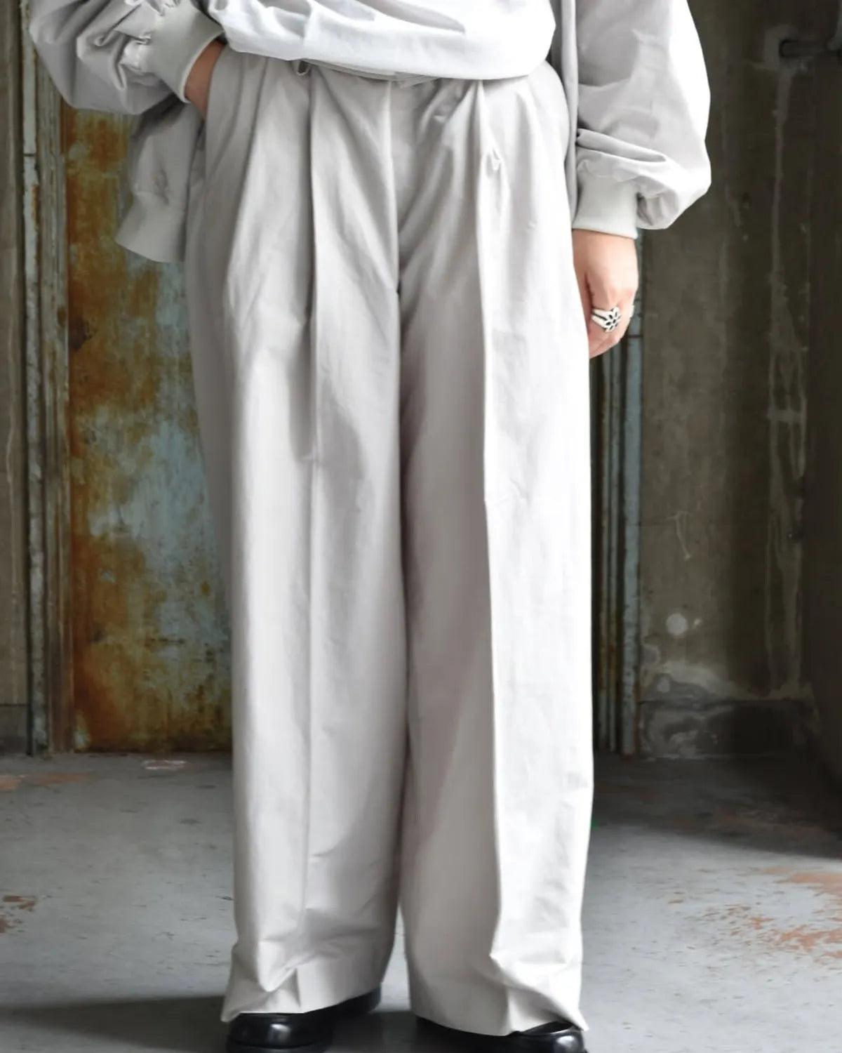 COOTIE PRODUCTIONS® × BARACUTA / EWP 2 Tuck Trousers (BRCT-CTE-25S-101)
