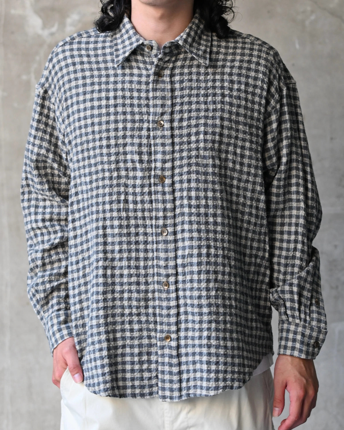 is-ness / Ripple Check Shirt (26AW_10_UN22SHLS02-C)