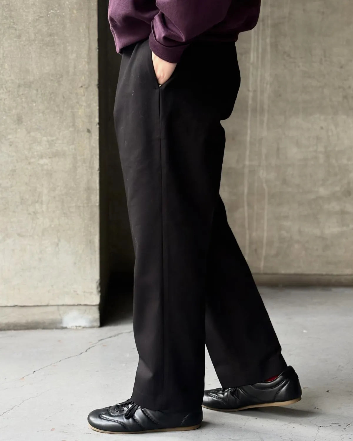 MARKAWARE / FLAT TAPERED TROUSERS (A26A93PT01C)