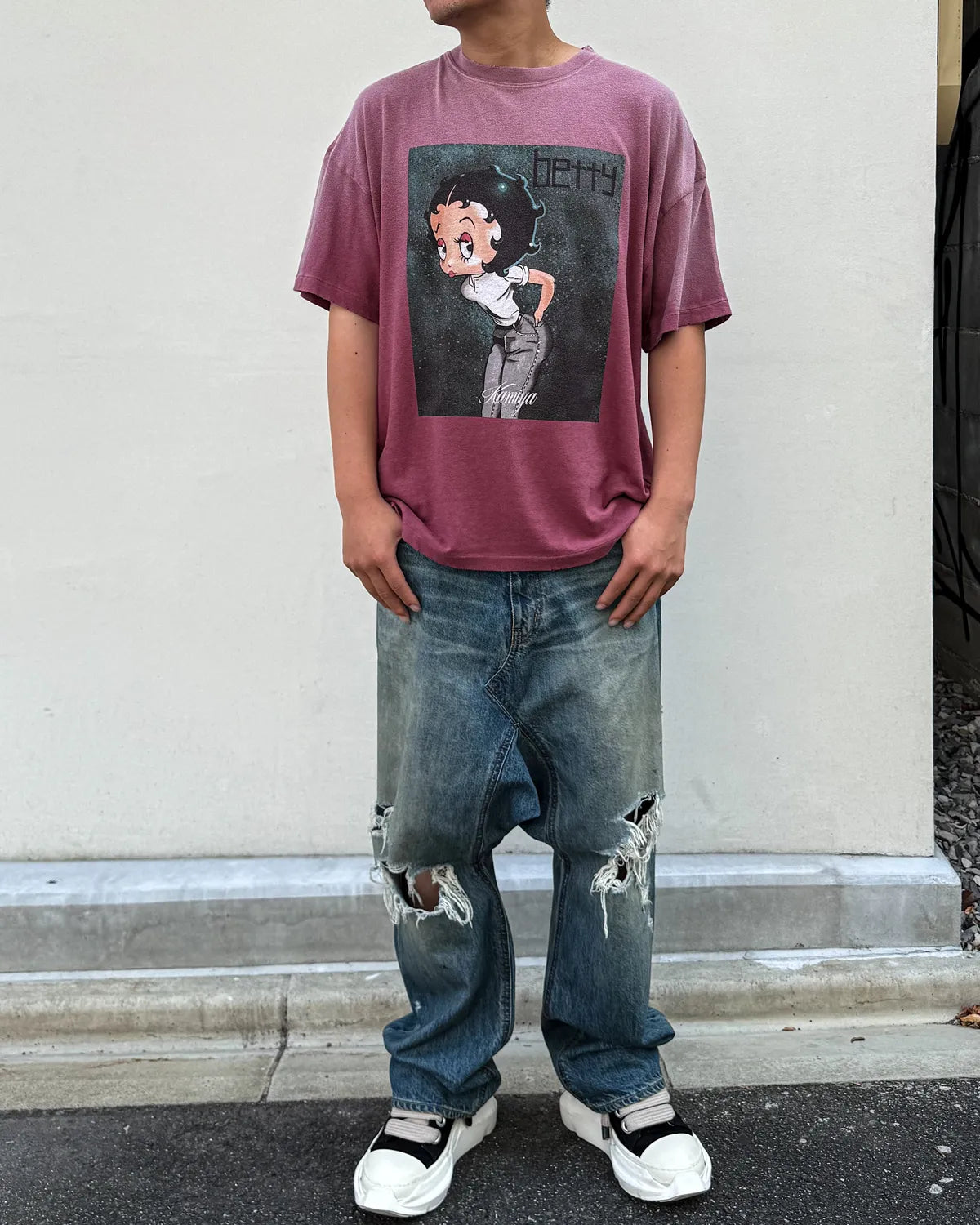 KAMIYA × Betty Boop / "I’m coming out" Betty BoopTM Distressed T-shirt  (G17TS093)