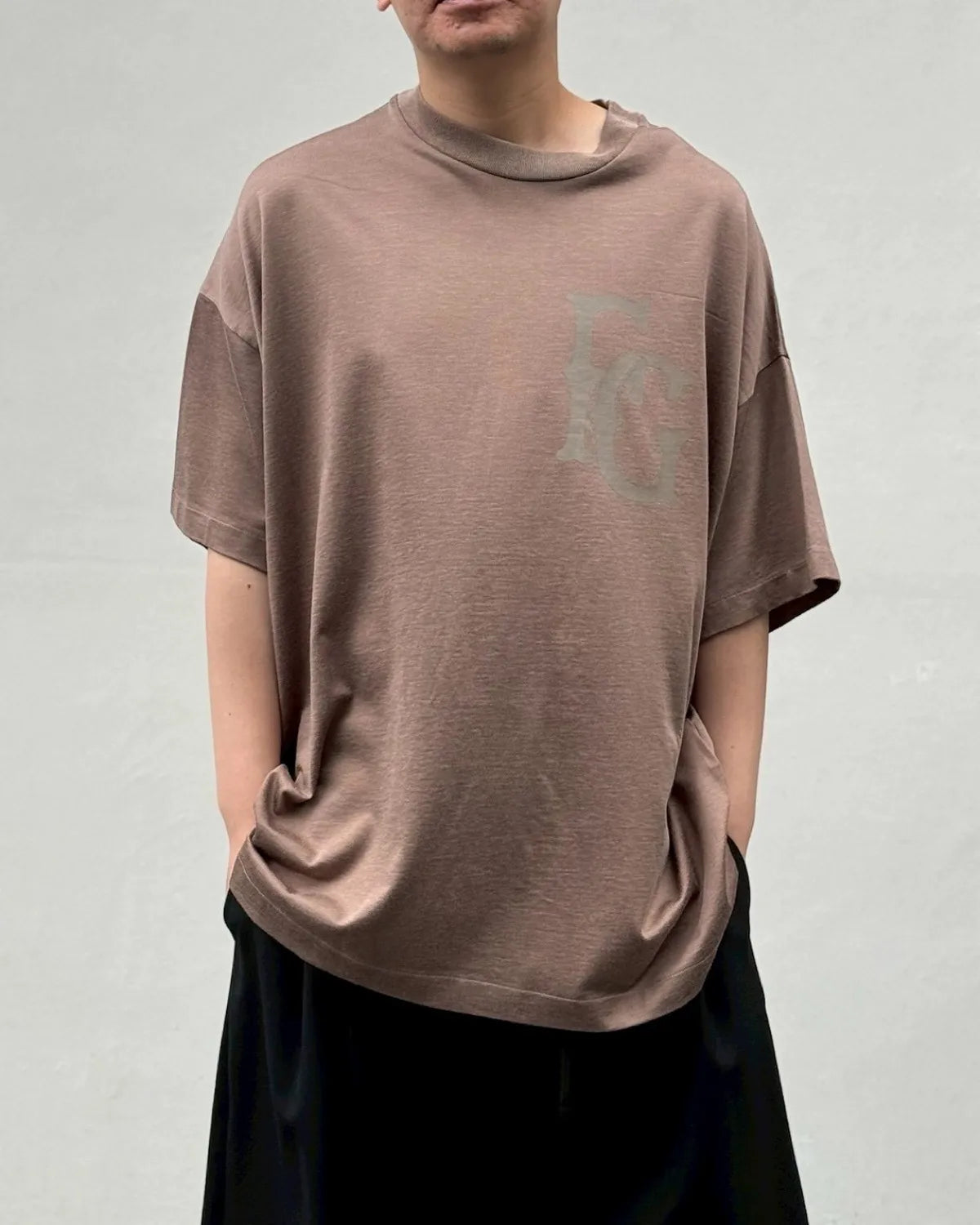 FEAR OF GOD / COTTON RAYON 43 SS TEE (FG9M10-9928CRY)