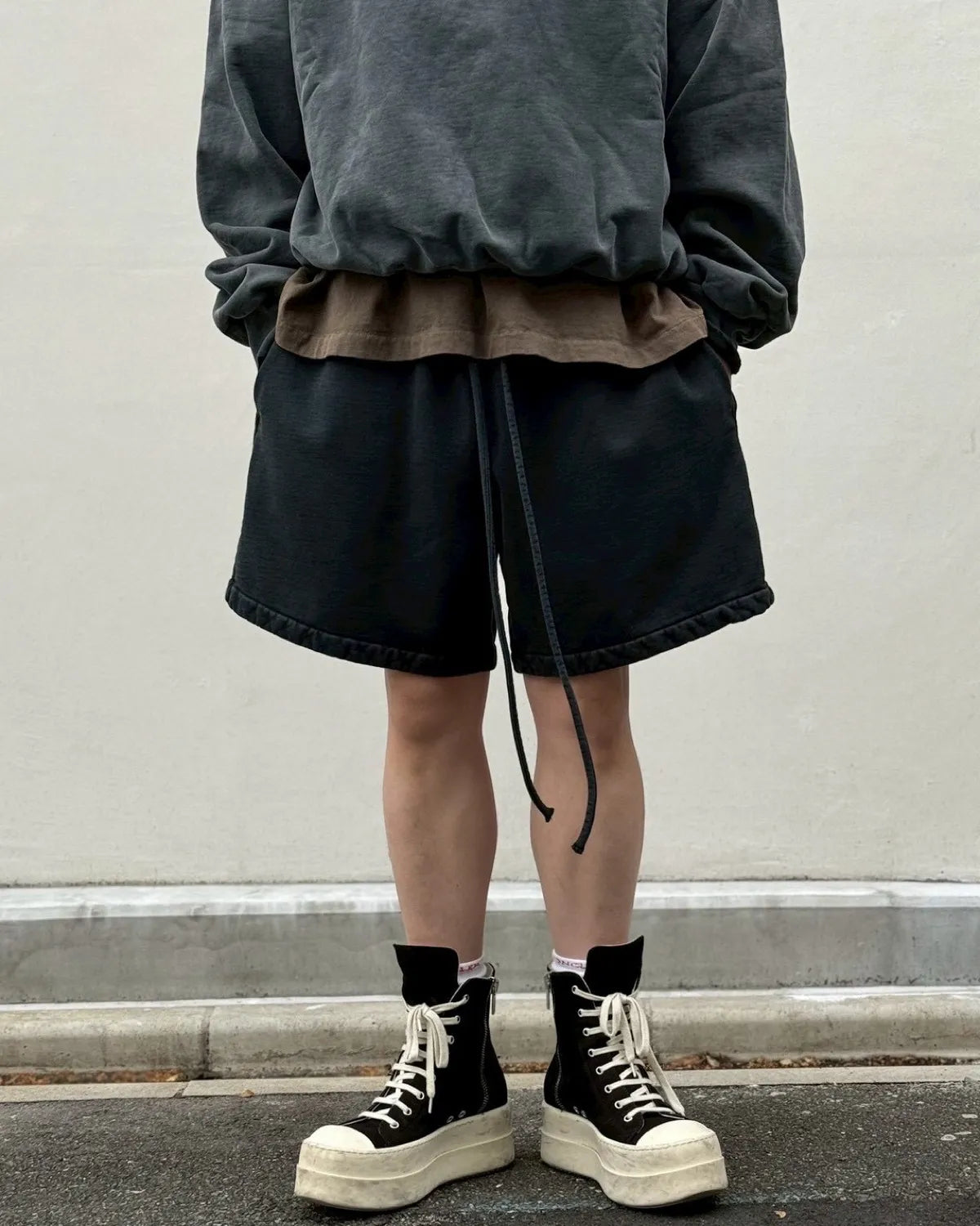 FEAR OF GOD / VACATION SHORT (FG9M15-9975BHF)