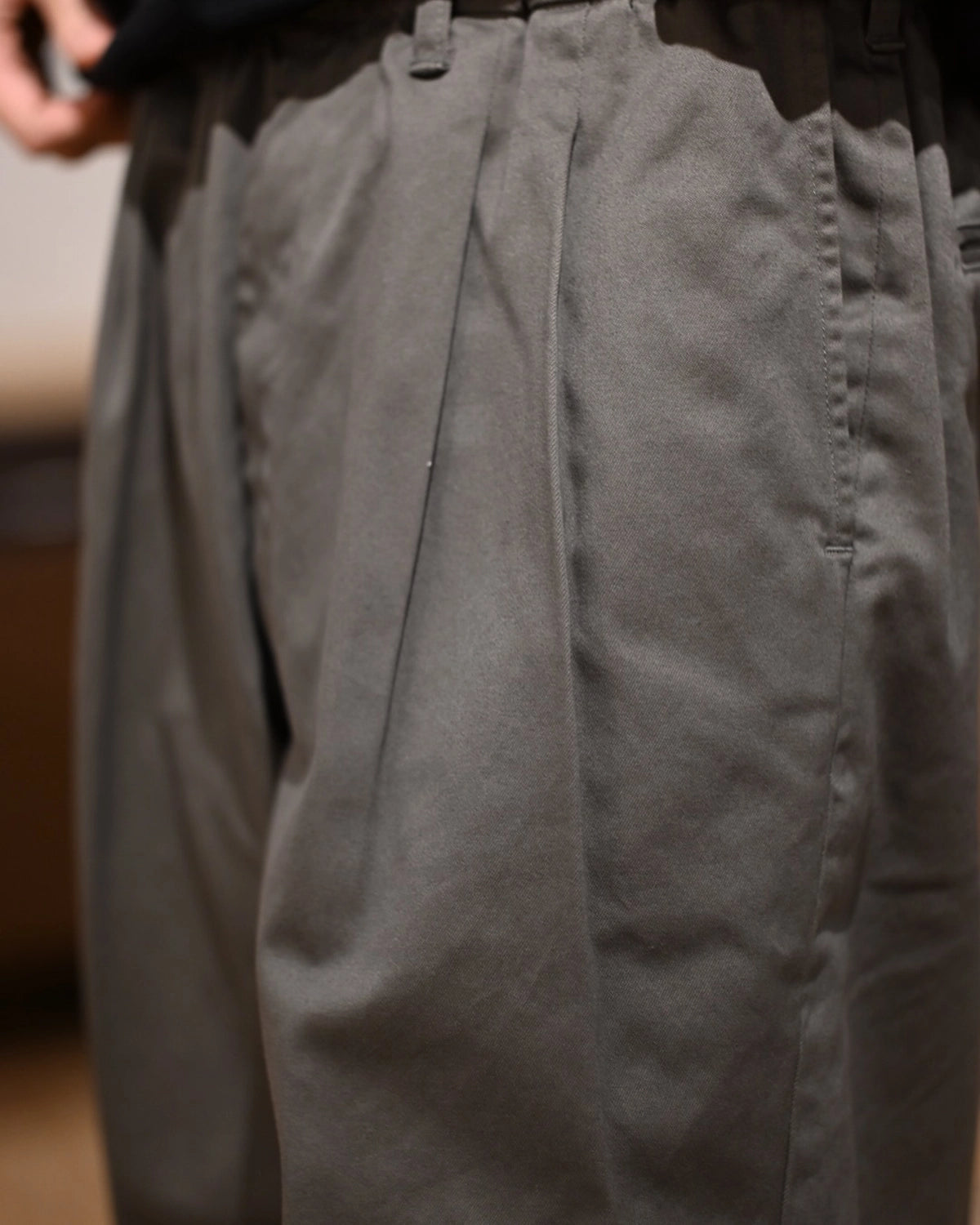 COOTIE PRODUCTIONS® / Wespoint 2 Tuck Easy Trousers (CTE-25A124)