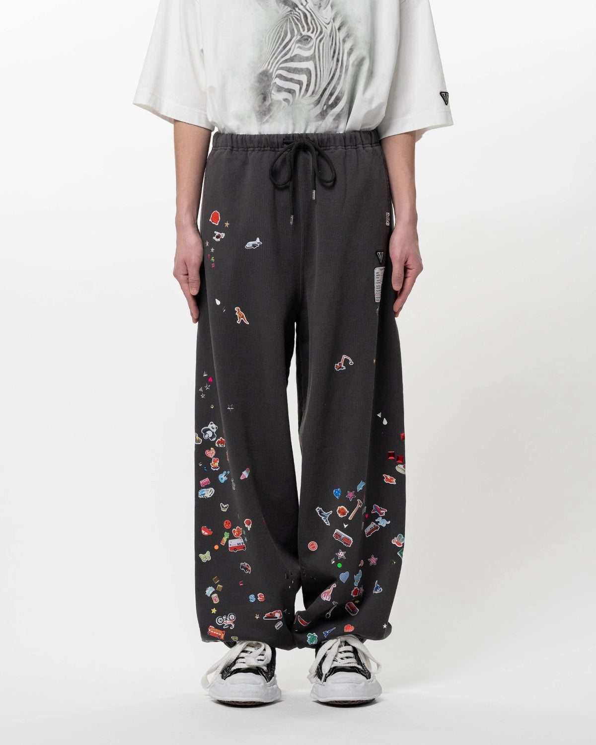 Maison MIHARA YASUHIRO / Kids Sticker Printed Sweat Pants (J16PT732)