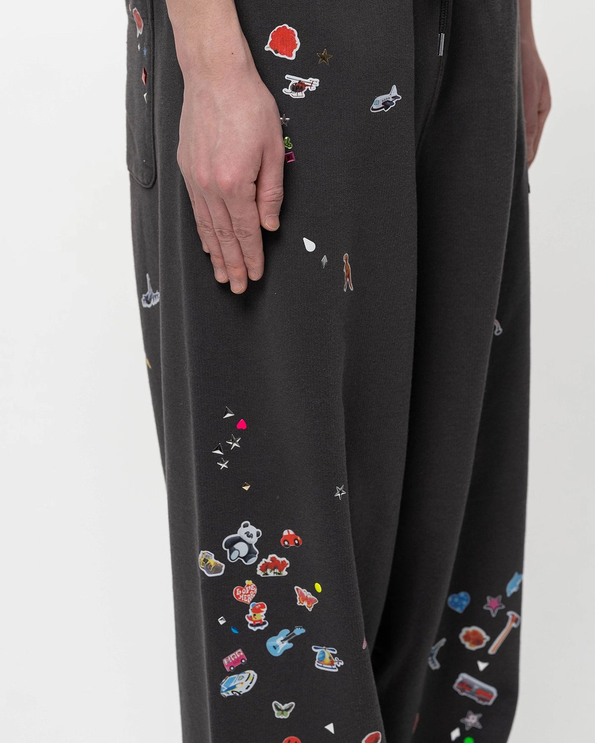 Maison MIHARA YASUHIRO / Kids Sticker Printed Sweat Pants (J16PT732)