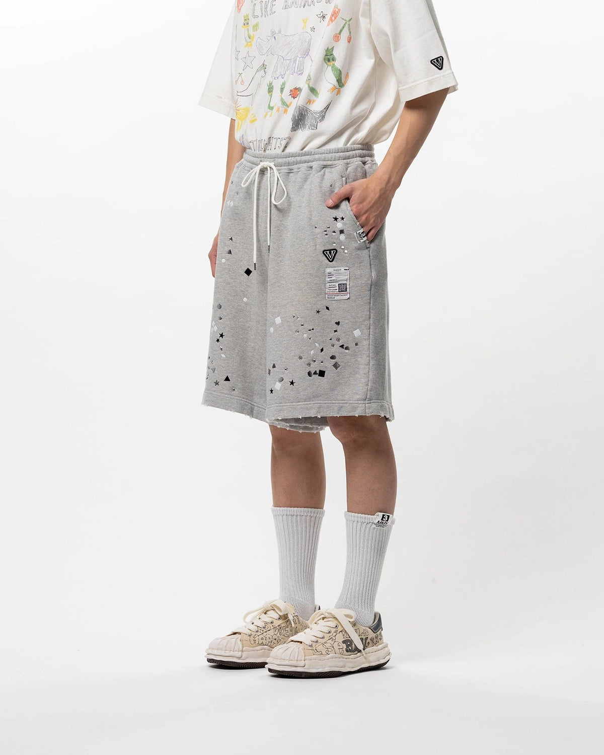 Maison MIHARA YASUHIRO / Embellished Sweat Shorts (J16SP742)