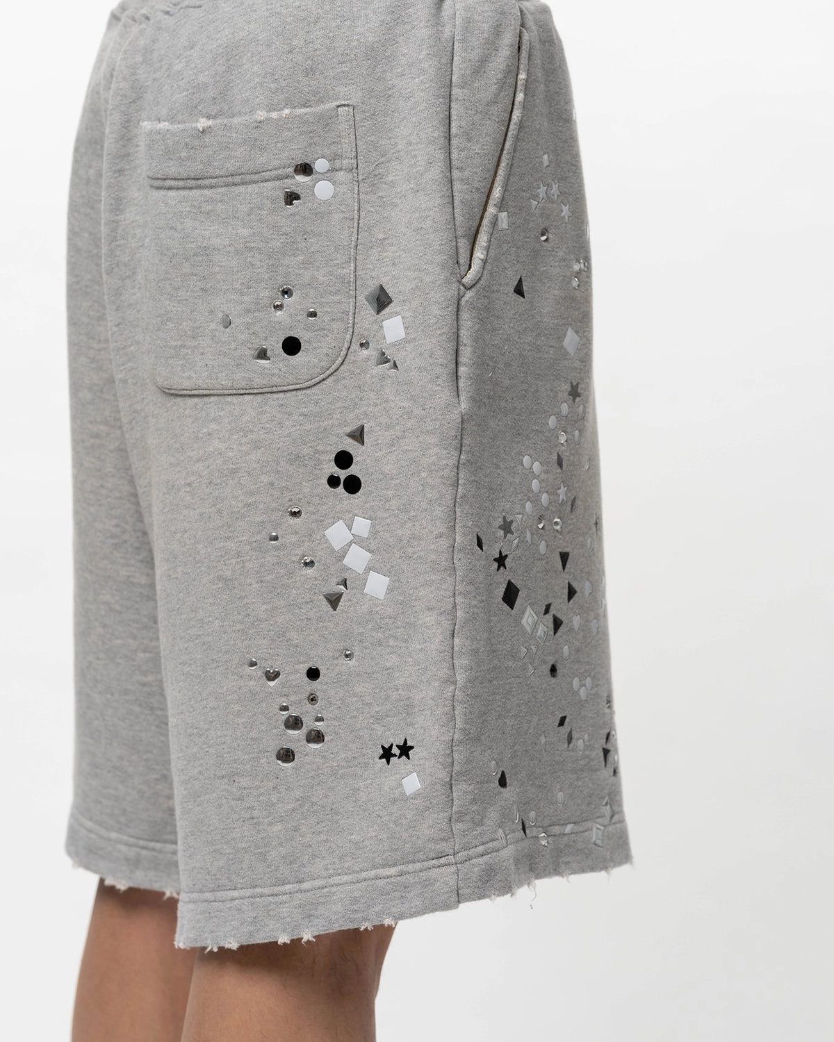 Maison MIHARA YASUHIRO / Embellished Sweat Shorts (J16SP742)