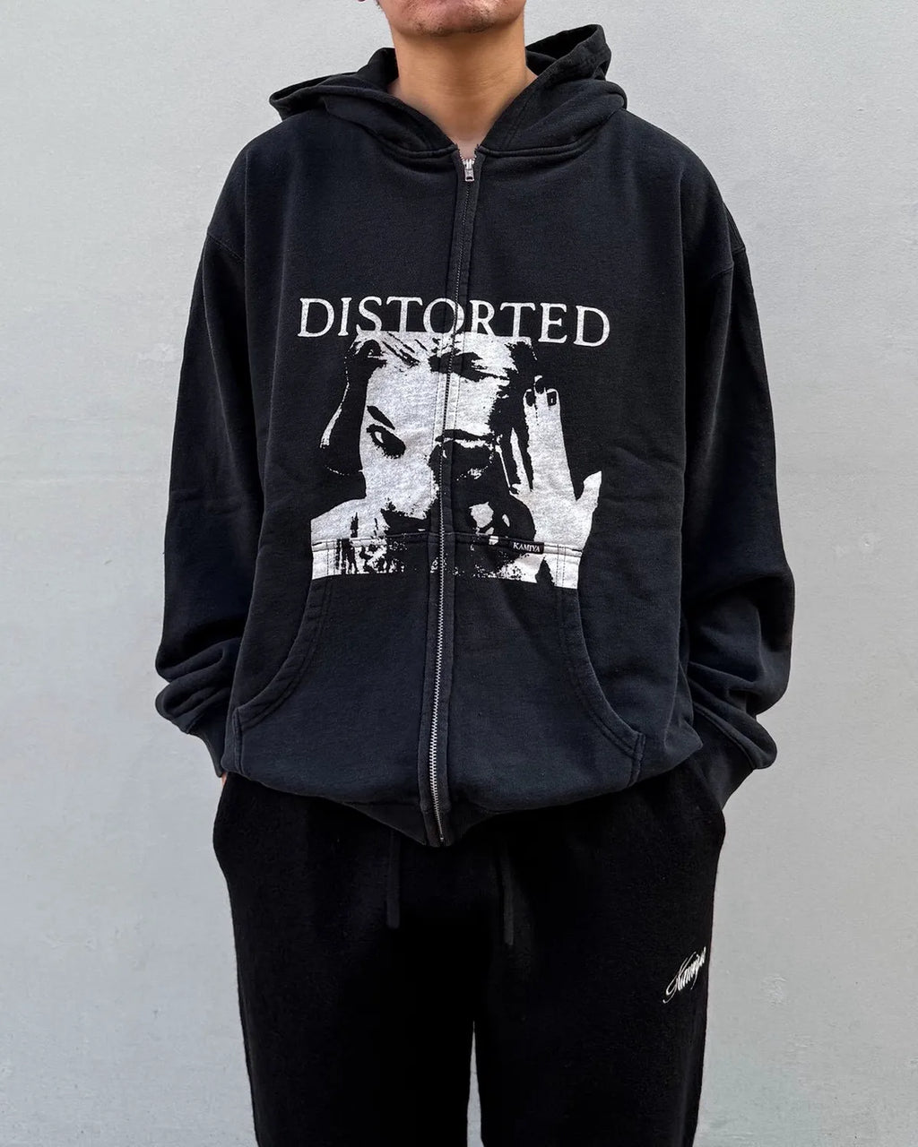 KAMIYA_DISTORTED_Girl_Zip-