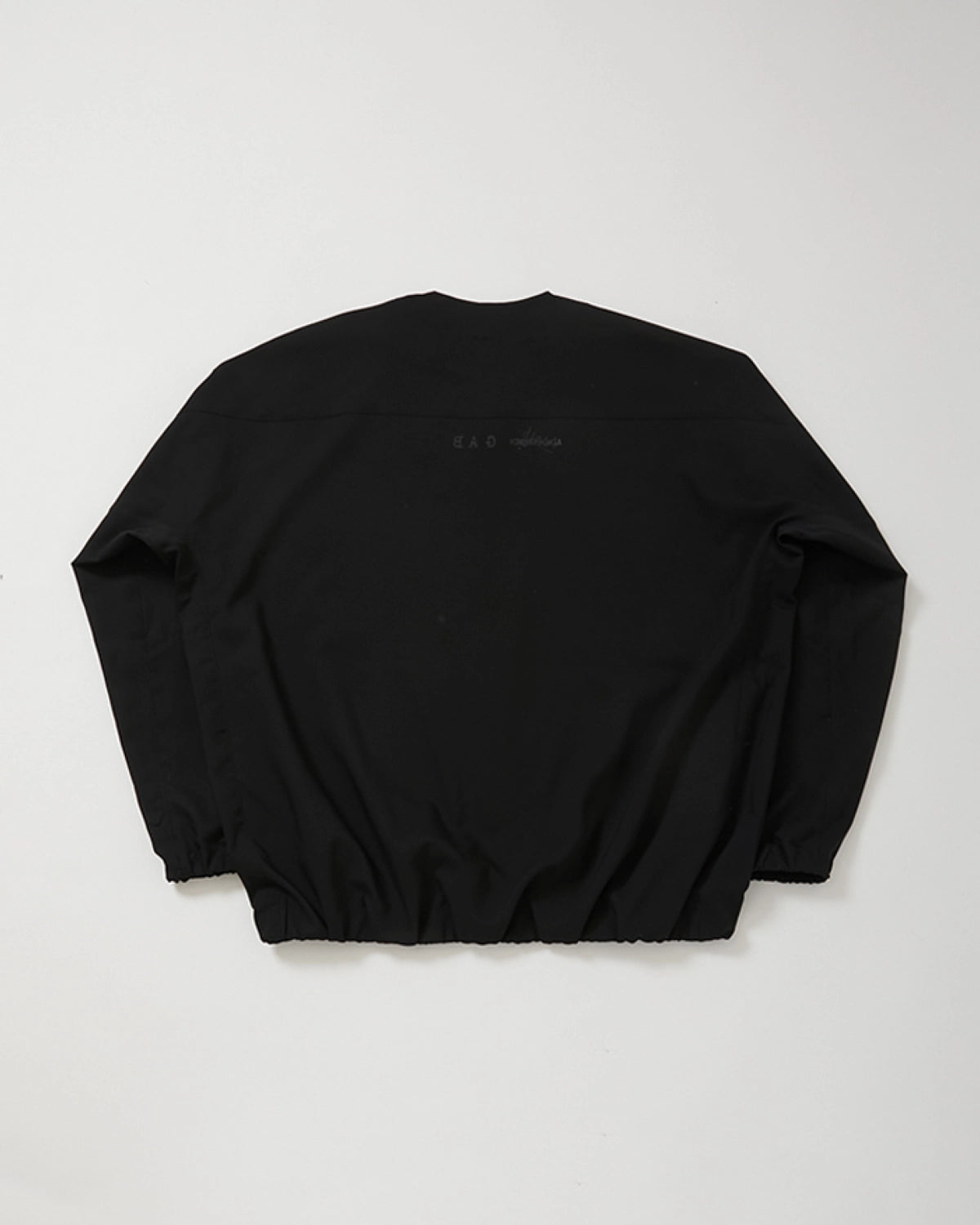 GHOST ALMOSTBLACK × KREVE / WOVEN DWR LONG SLEEVE PONCHO (KRVGAB-C-1-1)