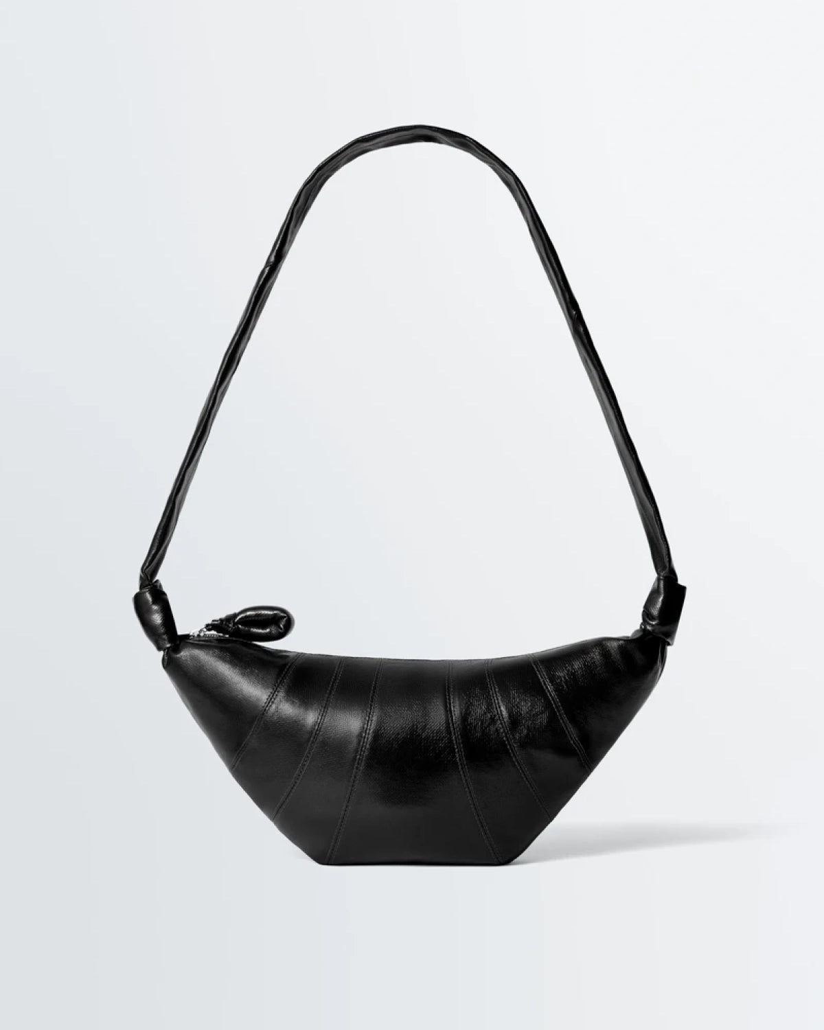 LEMAIRE の MEDIUM CROISSANT BAG (BG0001 LF1329)