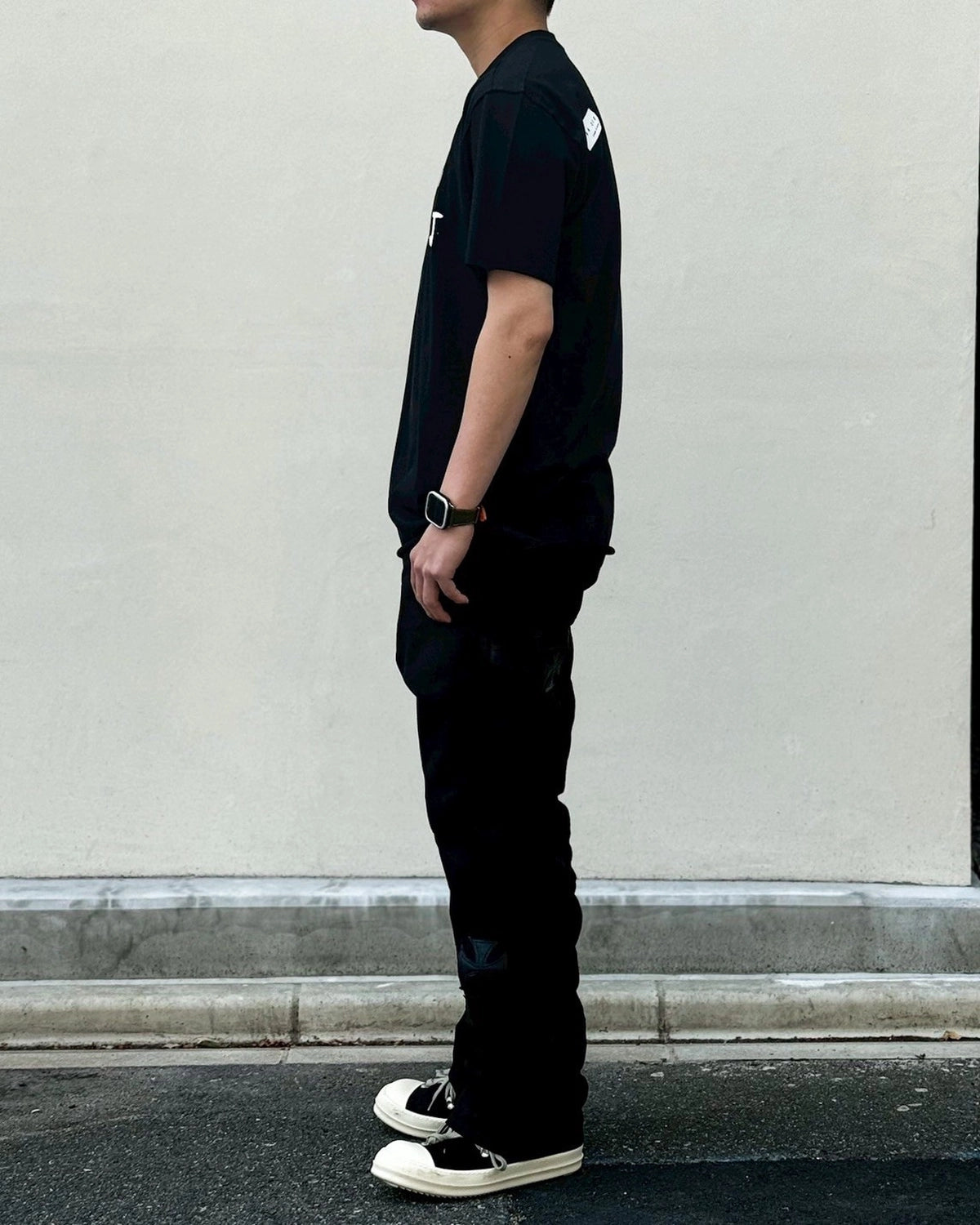AKA SIX /  ANARTIST T-SHIRT (  )