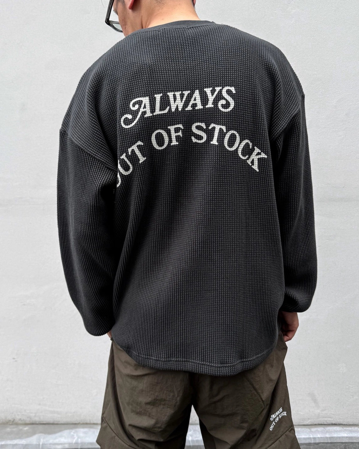 ALWAYS OUT OF STOCK / BASIC LOGO THERMAL L/S TEE (HA-026203404)