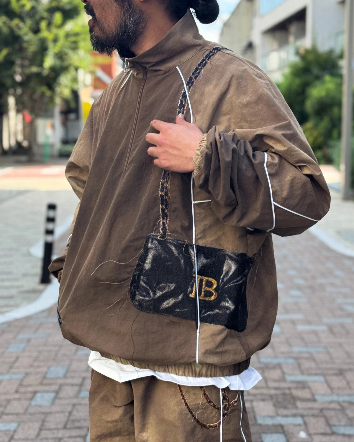 doublet / TROMPE L’OEIL EMBROIDERY ANORAK (26AW37BL269)