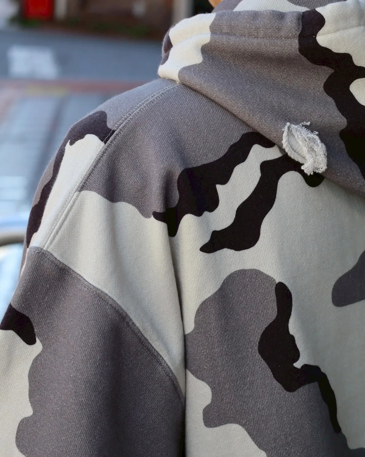 BoTT / Henley-Neck Camo Hoodie
