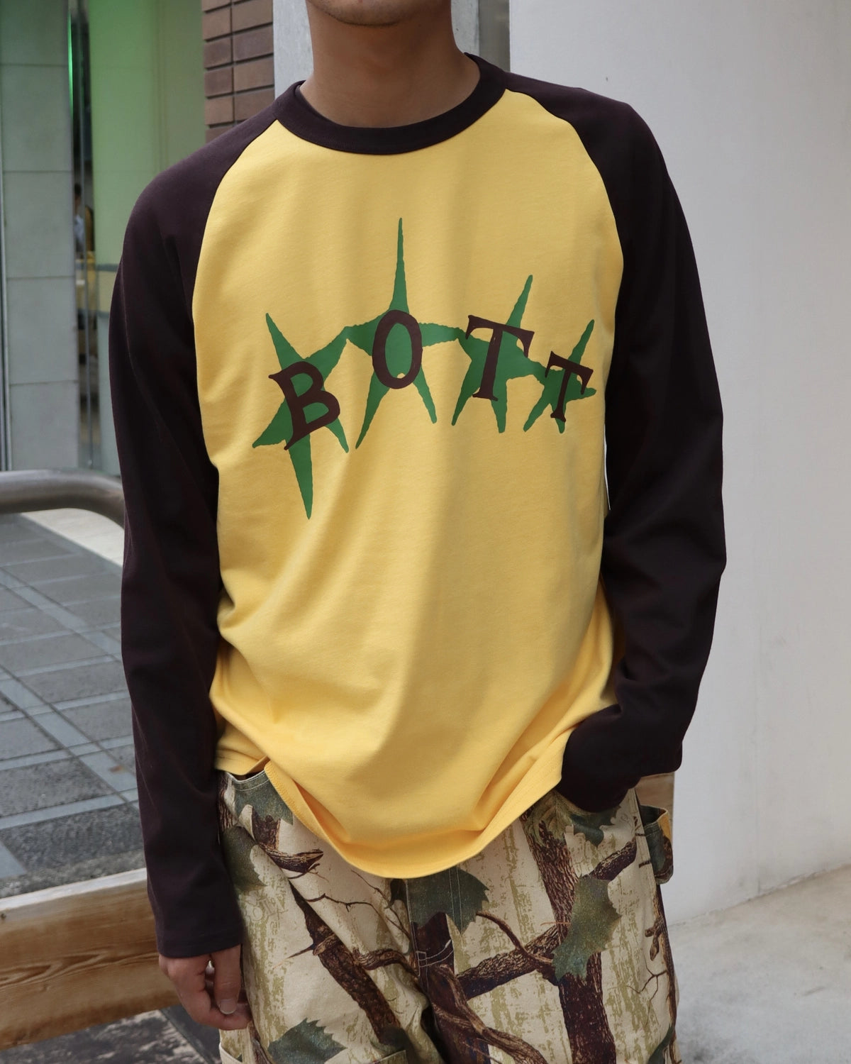 BoTT / Stars Raglan L/S Tee