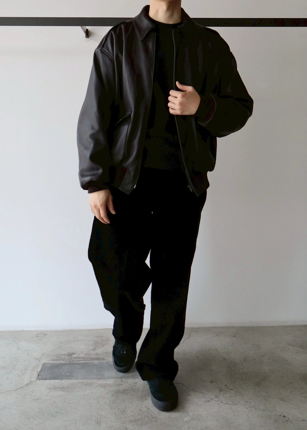 COMOLI / カーフスキン ジップパーカ (C03-01028)