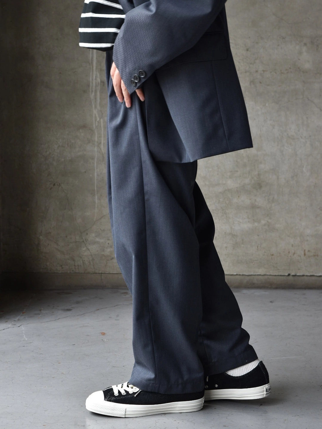COOTIE PRODUCTIONS® / T/W Saxony 2 Tuck Wide Easy Trousers (CTE-25A107)