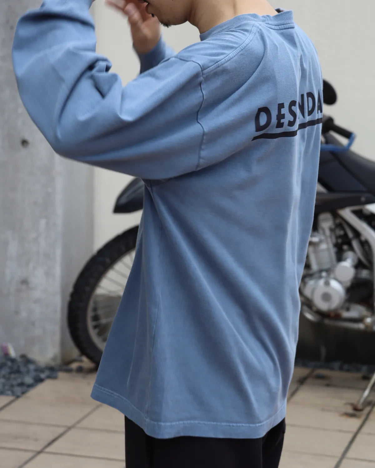 DESCENDANT / OTL ORGANIC COTTON LS PIGMENT DYE (262ATDS-CSM19)