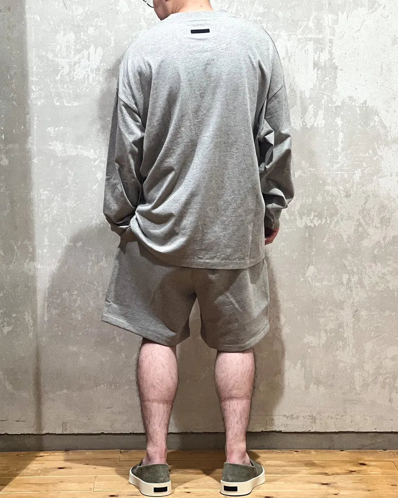 ESSENTIALS / FLEECE SOCCER SHORT (160BT243001F)