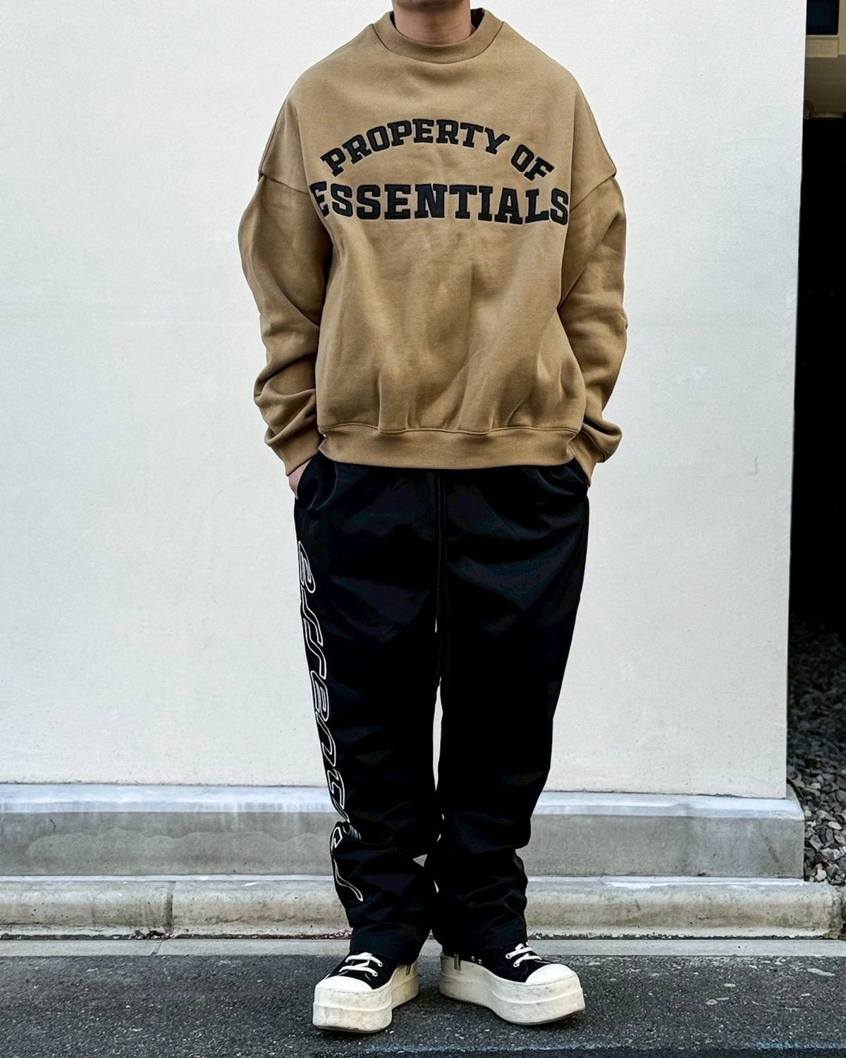 ESSENTIALS / PROPERTY LOUNGE CREWNECK SWEATSHIRT (192SP266921F)
