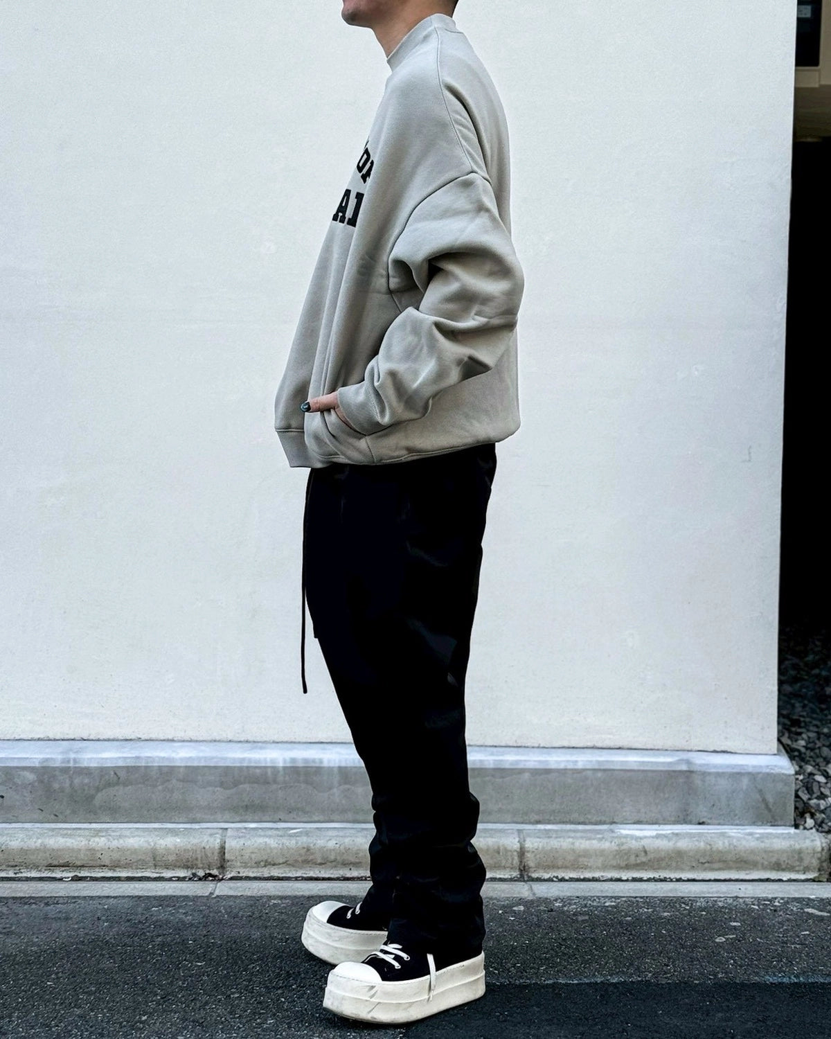 ESSENTIALS / PROPERTY LOUNGE CREWNECK SWEATSHIRT (192SP266921F)