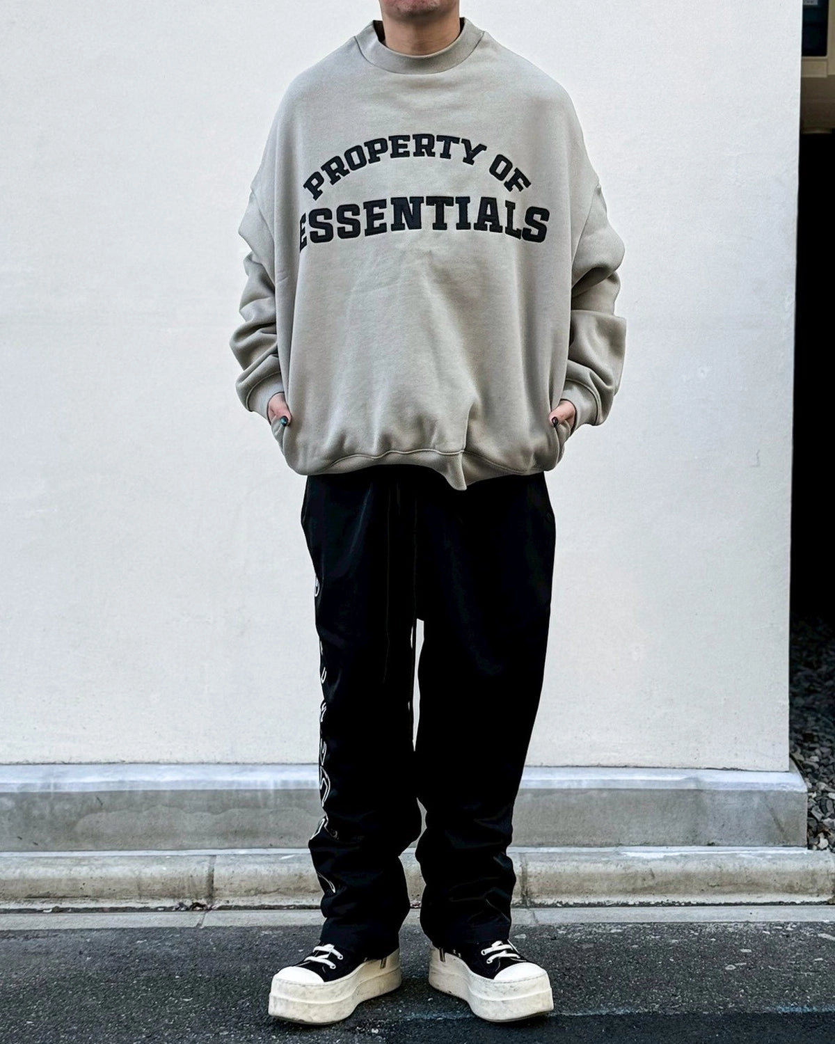 ESSENTIALS / PROPERTY LOUNGE CREWNECK SWEATSHIRT (192SP266921F)