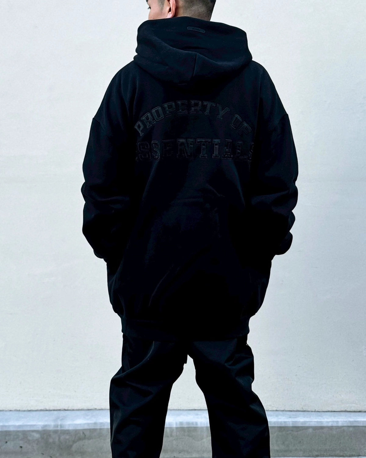 ESSENTIALS（エッセンシャルズ）/ PROPERTY LOUNGE LONG ZIP HOODIE