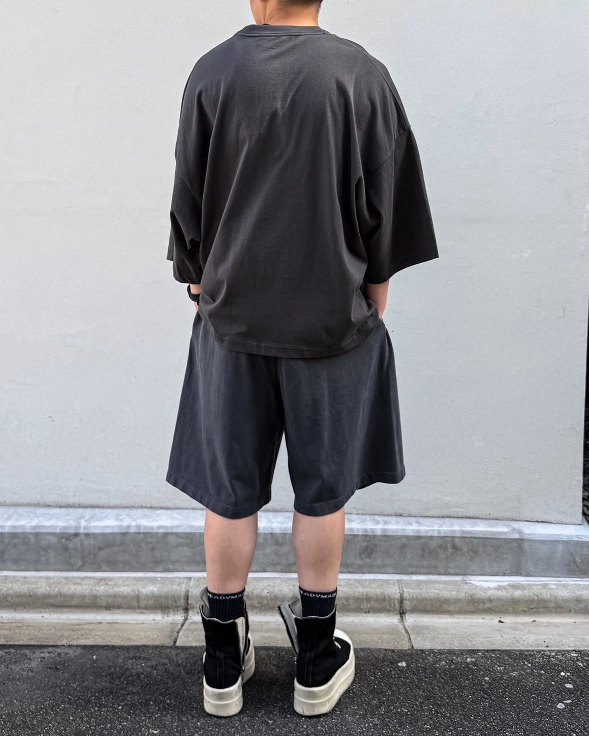 ESSENTIALS / Heavy Jersey 90s Sweatshort (RW00277-0146)