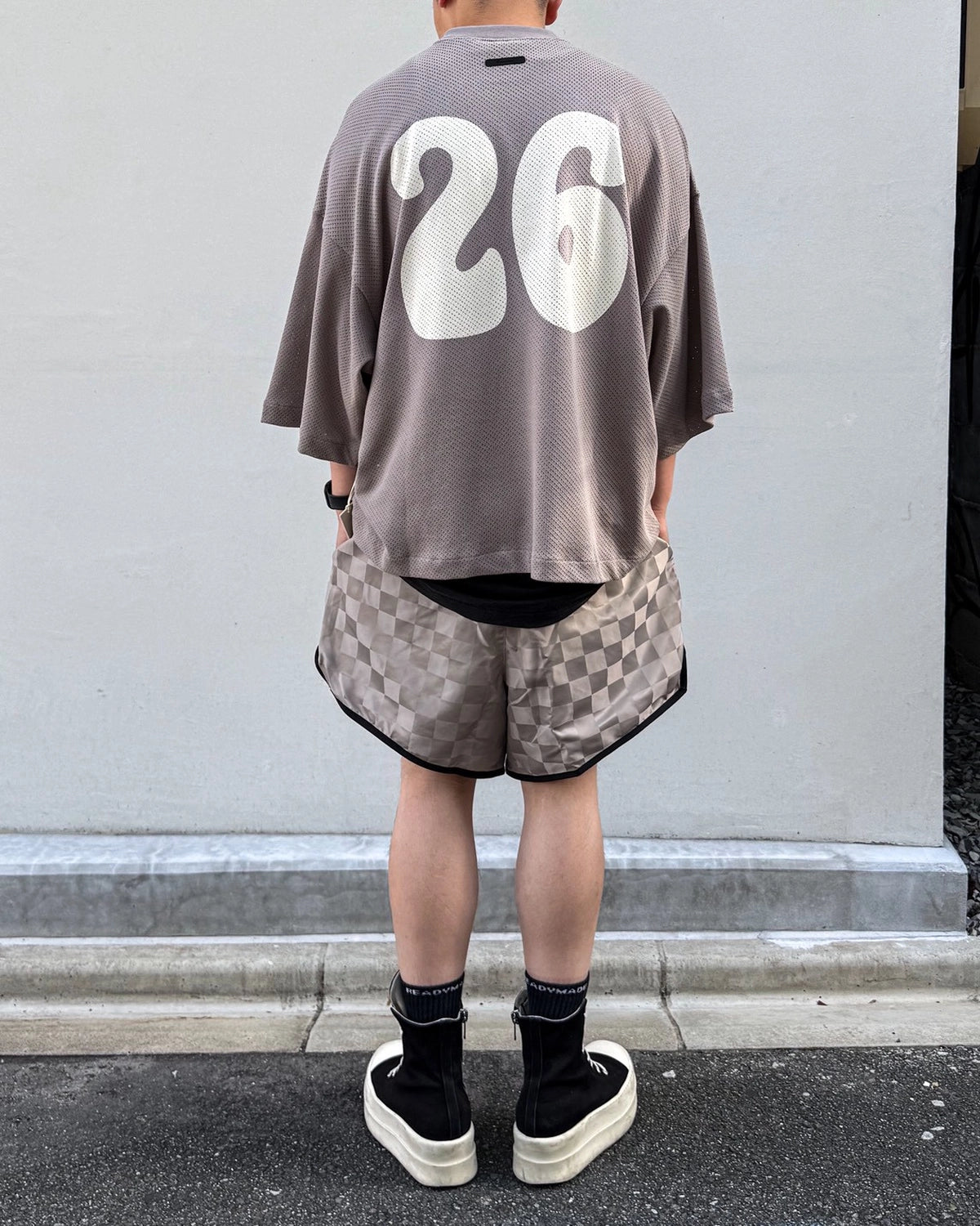 ESSENTIALS / CHECKERED GYM SHORT (RW00301-0031)